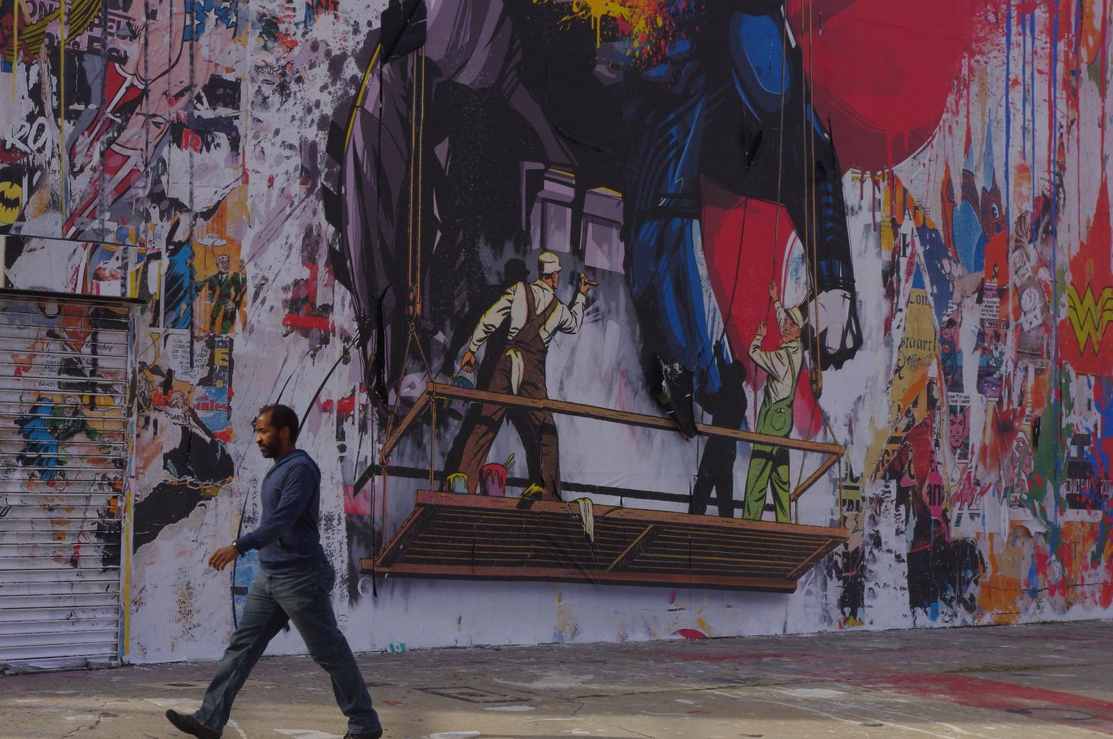 Los Angeles Arts Scene Evolves From Radical Murals to Contemporary Galleries